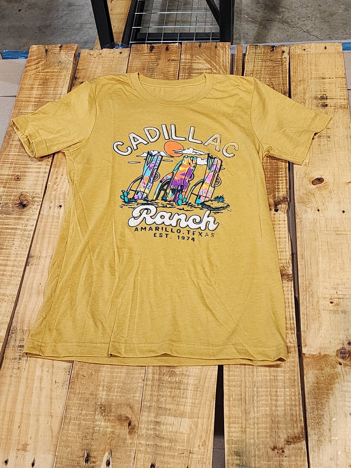 T-Shirt: CR Western Graffiti